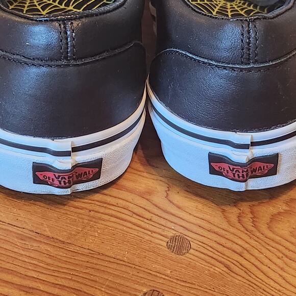 VANS FANGS BLACK LEATHER SNEAKERS MENS 10.5 HALLOWEEN VAMPIRE GOTHIC DARK SKATER - Picture 6 of 7